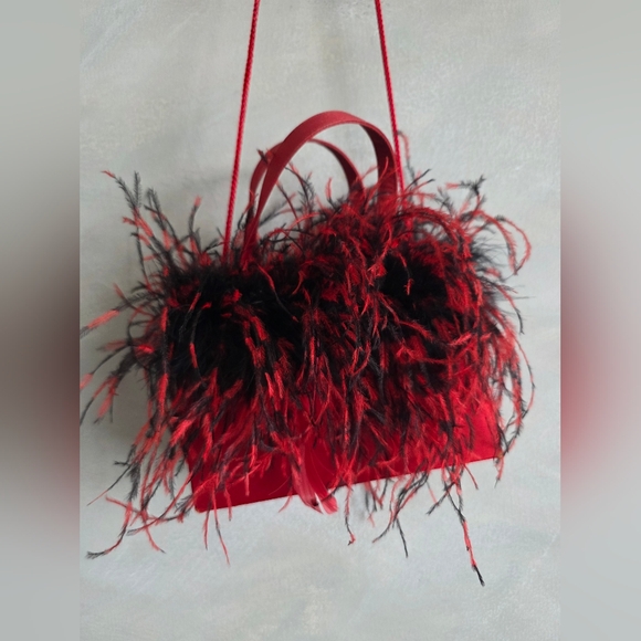 Vtg Red and Black Ostrich Feather Trimmed Satin Crossbody Shoulder Bag Glam 8x5 - Picture 10 of 15